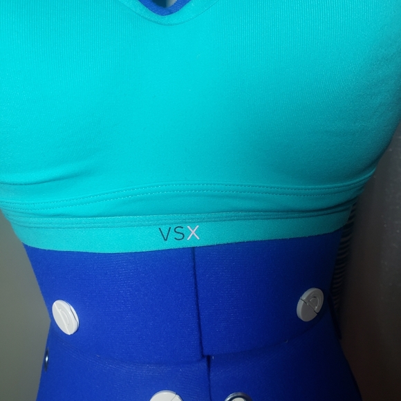 Victory Secret sports bra 36 B - Picture 2 of 6